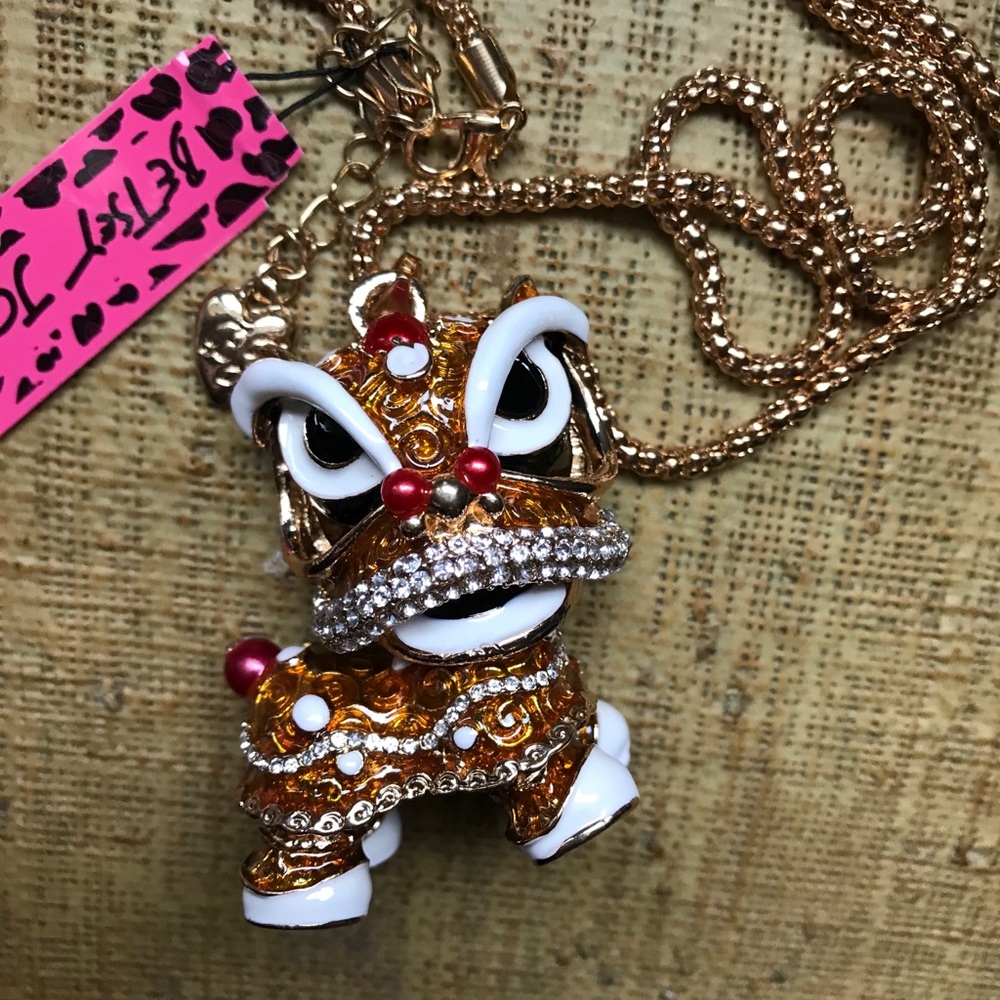 ❤️Chinese Dragon Dog Necklace
